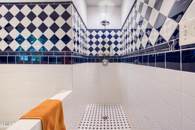 Detail Gallery Image 16 of 34 For 1881 Paloma St, Pasadena,  CA 91104 - 3 Beds | 2 Baths