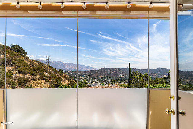 Detail Gallery Image 42 of 50 For 3422 Esperanza Ter, Glendale,  CA 91208 - 5 Beds | 5 Baths