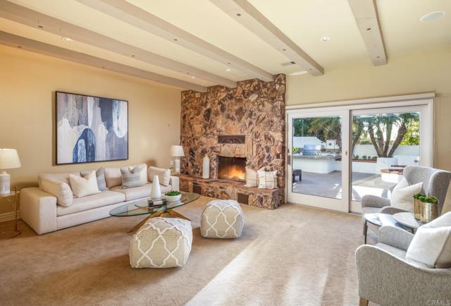 Detail Gallery Image 15 of 45 For 1358 Hymettus Ave, Encinitas,  CA 92024 - 4 Beds | 2/1 Baths