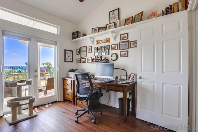 3367 Malta Way, Oceanside CA: https://media.crmls.org/mediaz/5d015be2-2506-4be8-969e-af339433024d.jpg