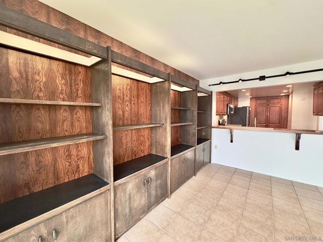 79 Antigua CT, Coronado CA: https://media.crmls.org/mediaz/5d01688a-1d0f-4893-bba4-9e285b8ba66b.jpg
