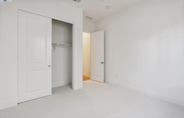 1137 Bradbury Dr, Discovery Bay CA: https://media.crmls.org/mediaz/5d02699b-cfde-4883-9217-4b30371f666e.jpg