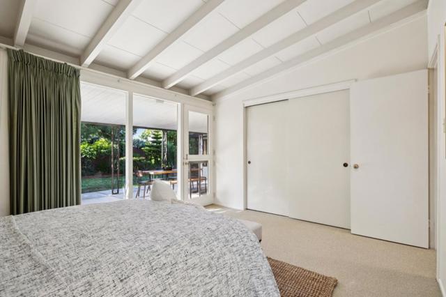 3129 Stelling Drive, Palo Alto CA: https://media.crmls.org/mediaz/5d031bd9-d148-4f8e-9532-28c5e88c5b30.jpg
