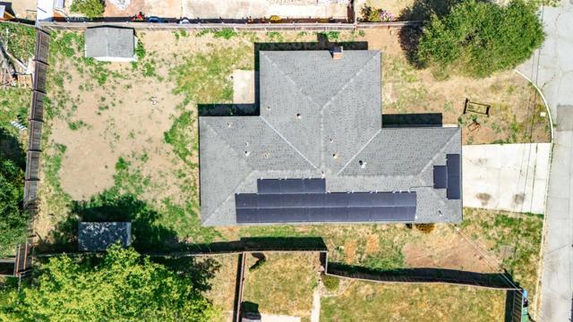 2158 17th Avenue, Santa Cruz CA: https://media.crmls.org/mediaz/5d032542-5bec-4b01-bbf4-6a4977a2f2f6.jpg