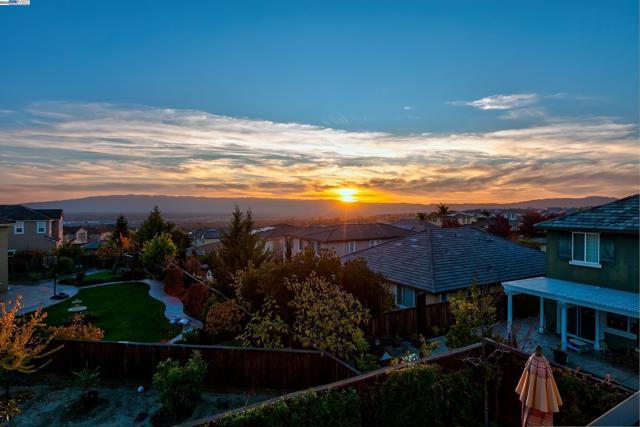 Image 57 of 60 For 2394 Amantea Way