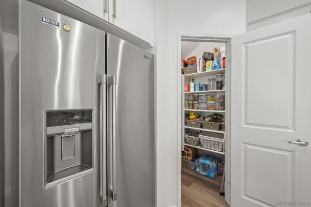 1235 Via Lucero, Oceanside CA: https://media.crmls.org/mediaz/5d03f176-ce04-4001-84a0-13fe1fb517b8.jpg