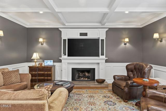 Detail Gallery Image 31 of 72 For 7405 Loma Vista Rd, Ventura,  CA 93003 - 4 Beds | 3 Baths