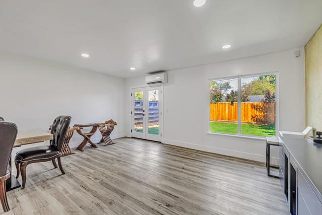 1476 Midfield Avenue, San Jose CA: https://media.crmls.org/mediaz/5d04b41d-2f3e-475e-bd76-c142a5180c9e.jpg