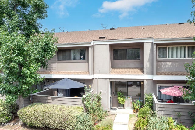 12521 Bradley Avenue, Sylmar CA: https://media.crmls.org/mediaz/5d052ac6-23c1-4803-92af-6a27ef6aab00.jpg