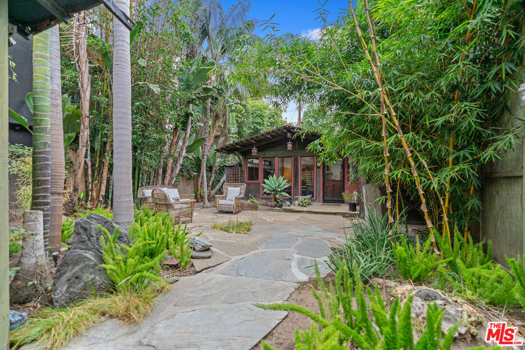 MLS #25595143 image #13