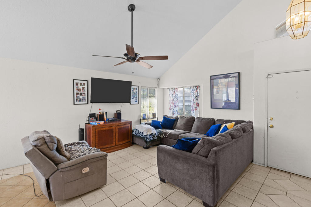 MLS #219138253DA image #8