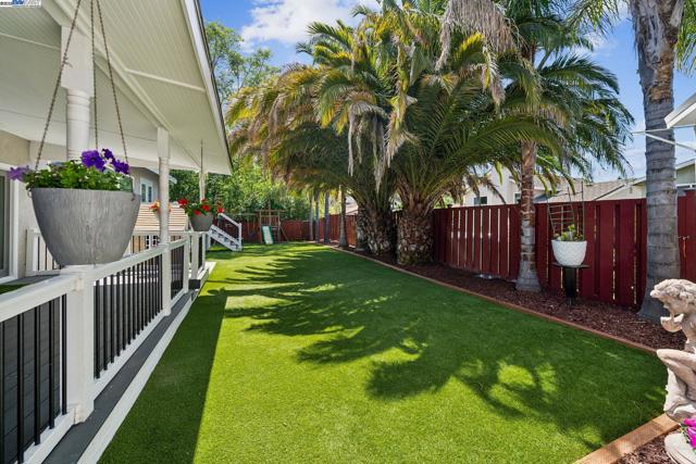 2740 Mohawk Cir, San Ramon CA: https://media.crmls.org/mediaz/5d078a05-03d2-4891-8658-90c38fb9feda.jpg