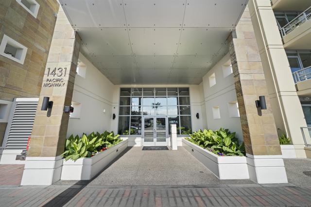 1431 Pacific Hwy, San Diego CA: https://media.crmls.org/mediaz/5d07b076-aa6b-4b33-9bc7-b2e7f7ea766d.jpg