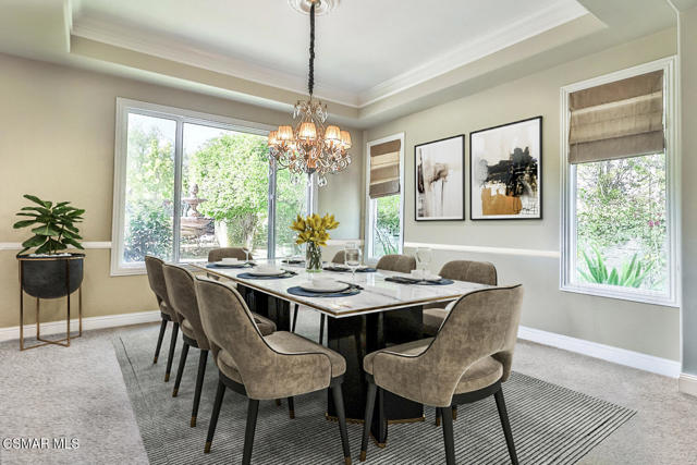11275 Watson Drive, Moorpark CA: https://media.crmls.org/mediaz/5d07d2e1-1667-4574-9c6e-7f988109c419.jpg