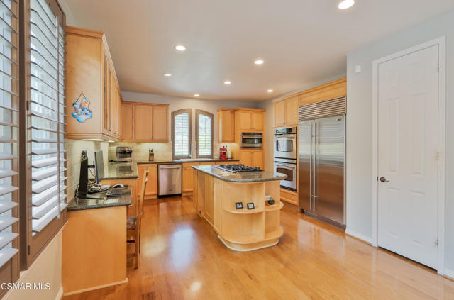 Image 15 of 41 For 474 Rye Court