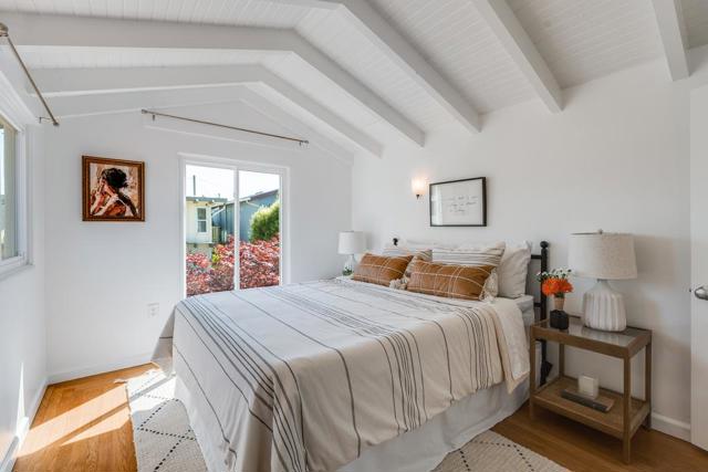 103 Winfield Way, Aptos CA: https://media.crmls.org/mediaz/5d09b7c6-9230-4794-ab4f-0c9041b24d0b.jpg