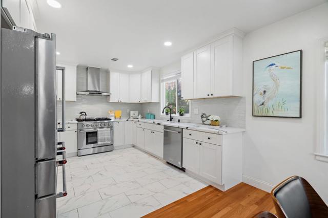 1071 Merle Avenue, San Jose CA: https://media.crmls.org/mediaz/5d0a9e1b-6749-494d-99ad-683679f106ad.jpg