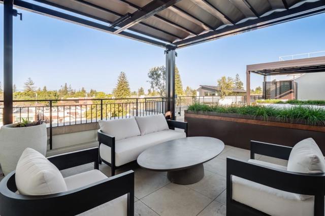 450 1st Street, Los Altos CA: https://media.crmls.org/mediaz/5d0abff2-971a-4699-a8b7-53d140b8cbb5.jpg