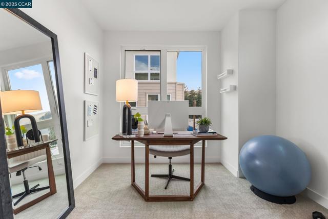 27276 Cosmo Ct, Hayward CA: https://media.crmls.org/mediaz/5d0af61d-112d-4526-989e-596bef4dc056.jpg