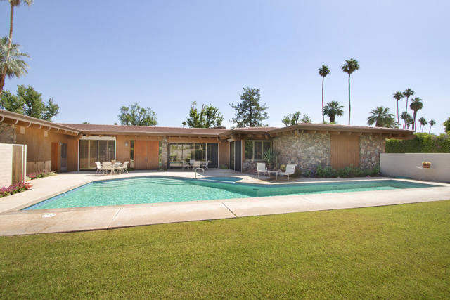 Image 3 of 63 For 70796 Fairway Drive