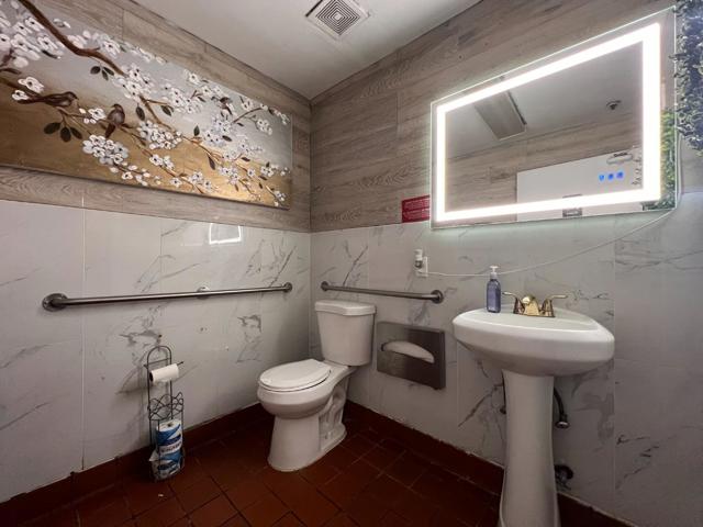 17591 17591 Vierra Canyon Road, Prunedale CA: https://media.crmls.org/mediaz/5d0d8d35-9bc5-4e63-b87a-c46cc8638d8d.jpg