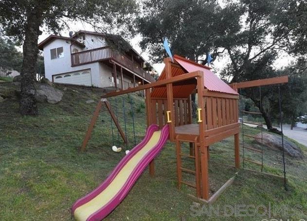 9502 Elm Drive, Descanso CA: https://media.crmls.org/mediaz/5d0f0656-59f8-4061-955a-e0528e3acfaa.jpg