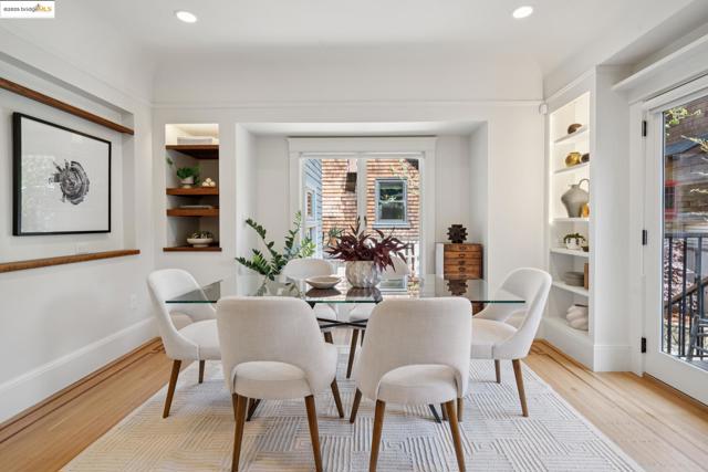 2732 Stuart St, Berkeley CA: https://media.crmls.org/mediaz/5d0fc141-3fba-4d92-81c2-4b4eb0689821.jpg