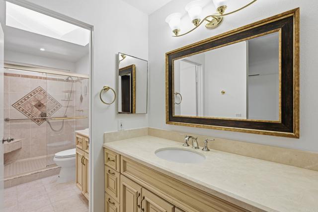 Detail Gallery Image 15 of 27 For 17765 Corte Erizo, San Diego,  CA 92128 - 3 Beds | 2 Baths