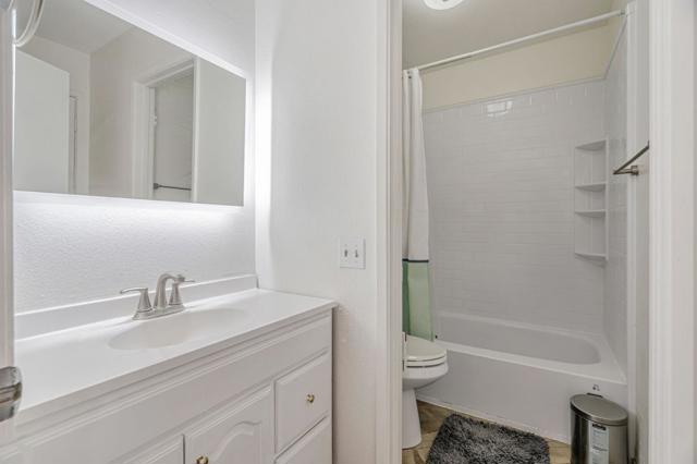 3138 Kenland Drive, San Jose CA: https://media.crmls.org/mediaz/5d10b949-f696-4cbe-b960-af407cf9c0b1.jpg
