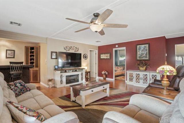 Detail Gallery Image 13 of 44 For 8975 Lawrence Welk #284,  Escondido,  CA 92026 - 2 Beds | 2 Baths