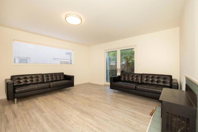 551 4th Street, Montara CA: https://media.crmls.org/mediaz/5d110a62-1dca-4b0e-ae50-3c8088bdc90a.jpg