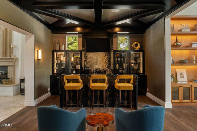 1069 Corte Barroso, Camarillo CA: https://media.crmls.org/mediaz/5d11552c-b294-4c8e-bda7-893bf16a34d7.jpg