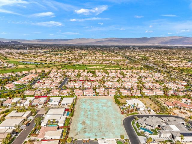 57645 Valley Lane, La Quinta CA: https://media.crmls.org/mediaz/5d1343fc-d304-4c3d-91ff-49deef4b5974.jpg