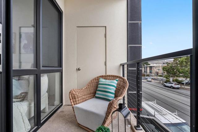 889 McLellan Drive, South San Francisco CA: https://media.crmls.org/mediaz/5d136925-f27d-4db5-b296-3ebf2c4fcf7f.jpg