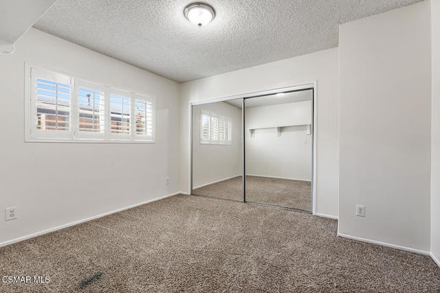 19844 Hemmingway Street, Winnetka CA: https://media.crmls.org/mediaz/5d136d82-f506-4ad0-a098-c563f5f428a3.jpg