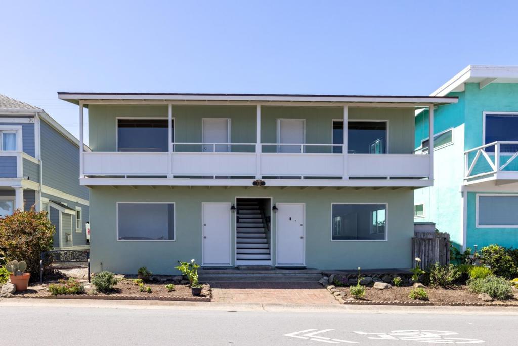 813 Ocean View Boulevard