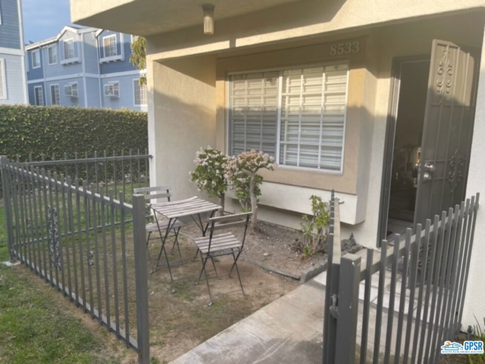8533 Park Street, Bellflower, CA 90706