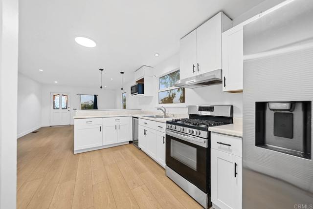 Detail Gallery Image 2 of 50 For 1948 E 16th St, National City,  CA 91950 - 3 Beds | 2 Baths