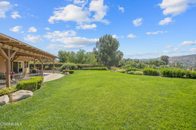 12490 Ridge Drive, Santa Rosa CA: https://media.crmls.org/mediaz/5d1735d8-c362-4340-91ea-c3b057fefdbb.jpg