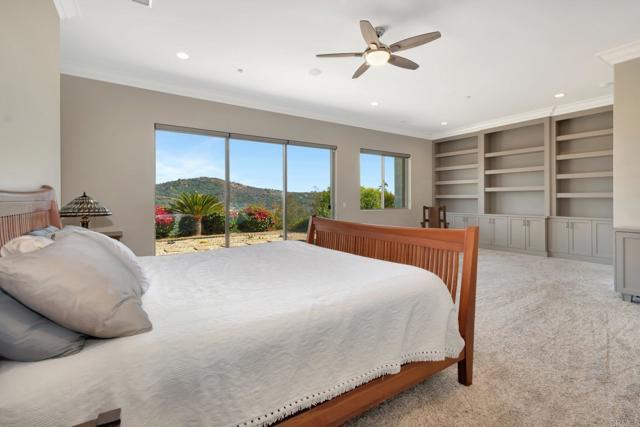 3026 Via Loma, Fallbrook CA: https://media.crmls.org/mediaz/5d1970e6-8b4f-4fad-a21c-6ff96d034baa.jpg