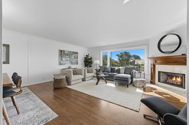 46 Arch Lane, San Carlos CA: https://media.crmls.org/mediaz/5d19d5a4-4bcc-4f08-b7a3-5d710bbf0fc4.jpg