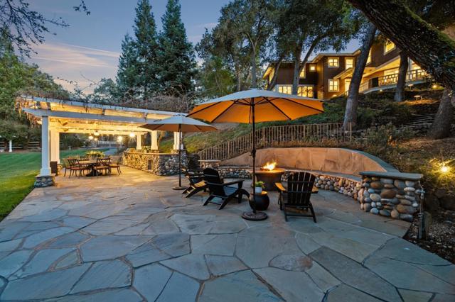 16420 S Kennedy Road, Los Gatos CA: https://media.crmls.org/mediaz/5d1a9bf0-b9a9-47cd-9b3f-d96fe86416aa.jpg