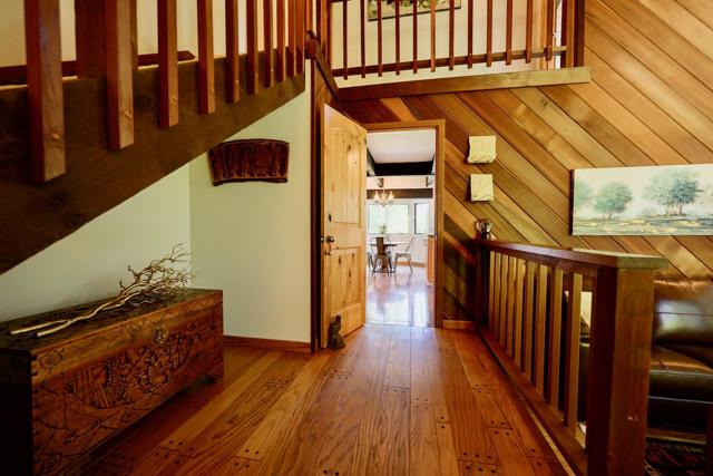 865 Valley View Road, Ben Lomond CA: https://media.crmls.org/mediaz/5d1b229b-1b2c-4170-990b-a25b3f494136.jpg