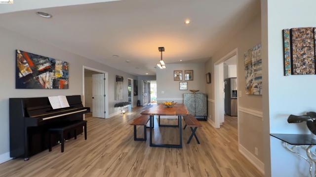 Image 8 of 43 For 2293 Reef Ct