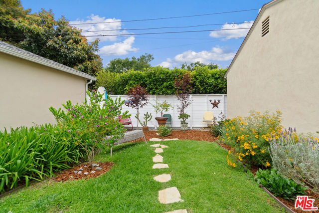 4107 Berryman Avenue, Los Angeles, California 90066, 3 Bedrooms Bedrooms, ,2 BathroomsBathrooms,Single Family Residence,For Sale,Berryman,24384185