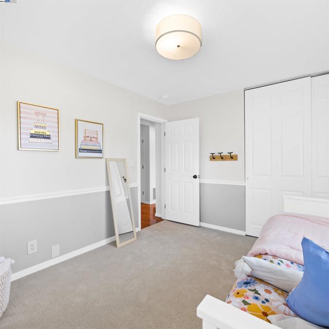 18767 Lamson Rd, Castro Valley CA: https://media.crmls.org/mediaz/5d1db6ff-2a3b-4bb6-a273-eb3632e373ab.jpg