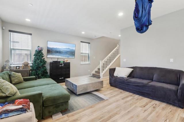 545 Shearwater Street, Hollister CA: https://media.crmls.org/mediaz/5d1ff870-0ed5-45b3-9fb2-ef7a7caecca0.jpg