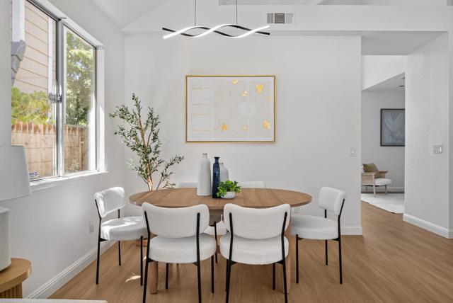 1274 Notting Hill Drive, San Jose CA: https://media.crmls.org/mediaz/5d219740-9dc9-4aeb-adbb-b032a18b7012.jpg