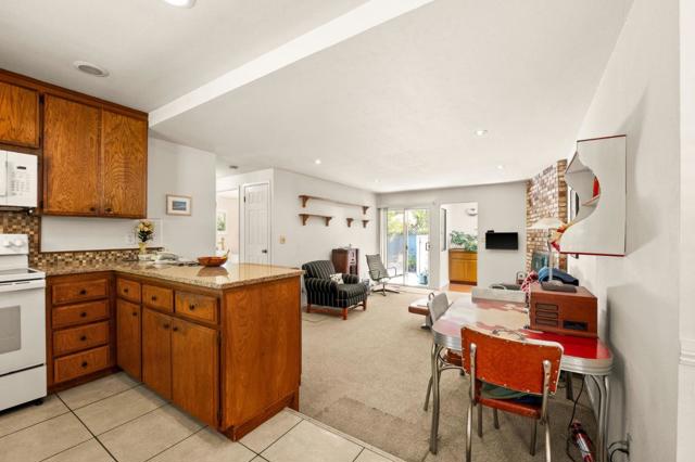 101 Sea Terrace Way, Aptos CA: https://media.crmls.org/mediaz/5d222691-94b3-45b6-b24f-e15acbd1b766.jpg