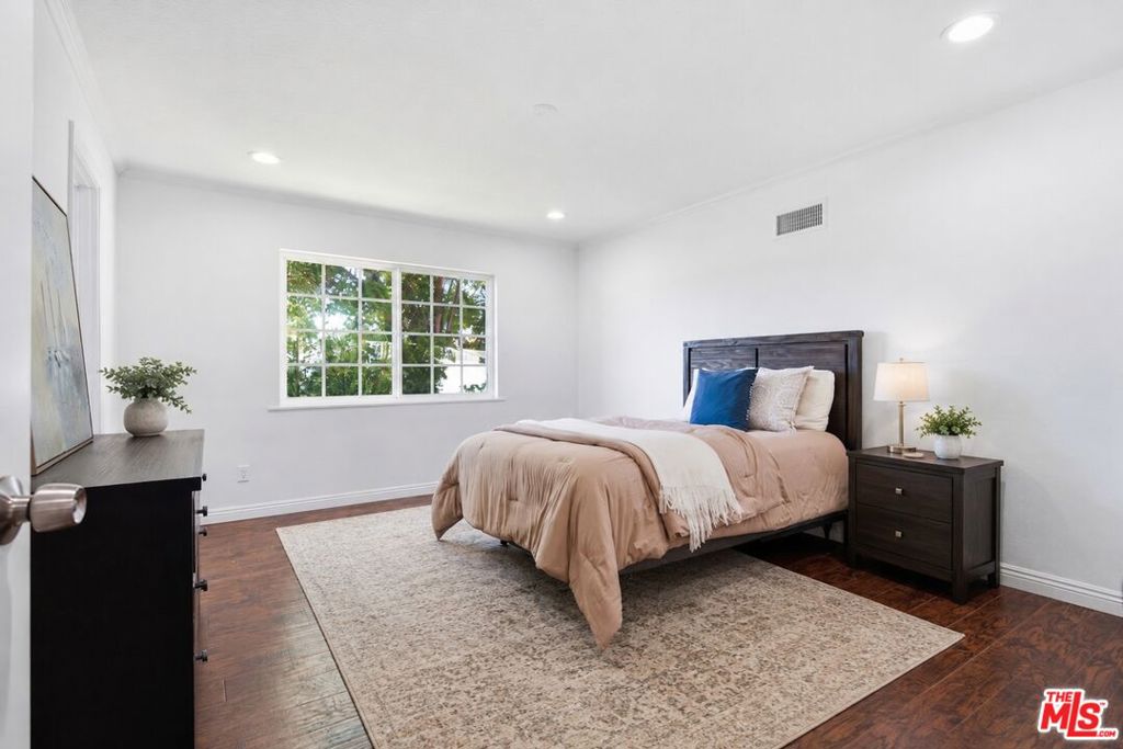 MLS #26841893 image #35
